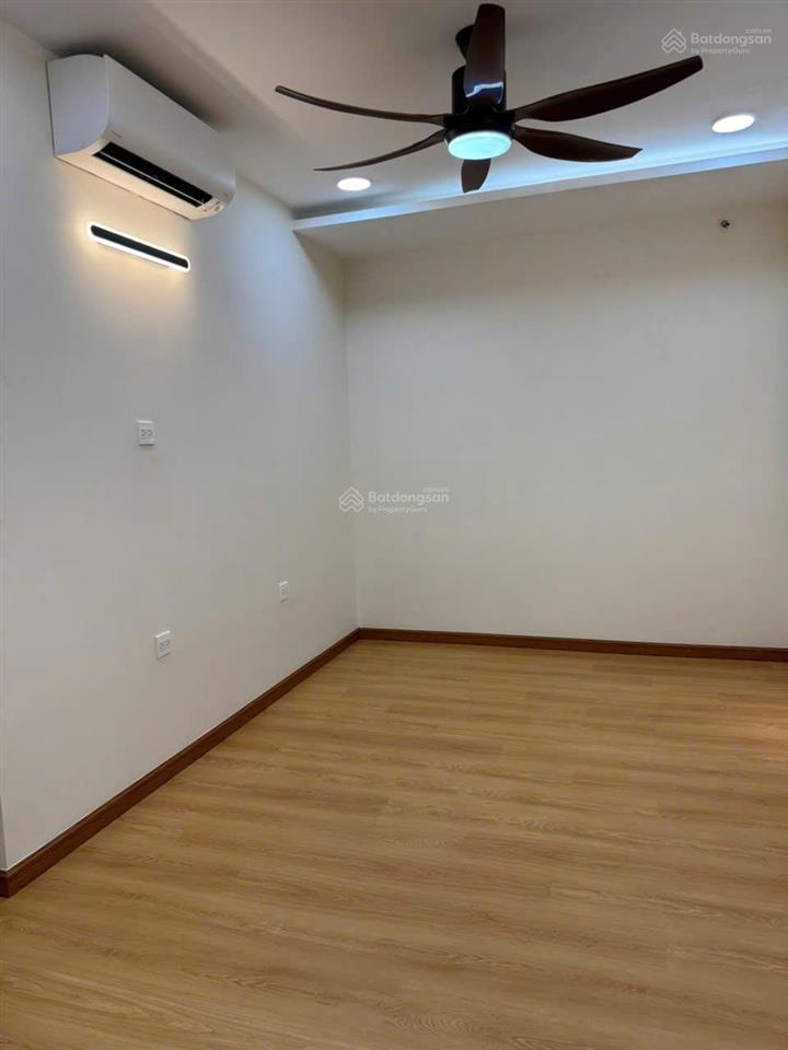Chuyển công tác cần bán nhanh căn hộ phúc yên 1, tân bình, 104m2 3pn2wc căn góc nhà mới, có sổ