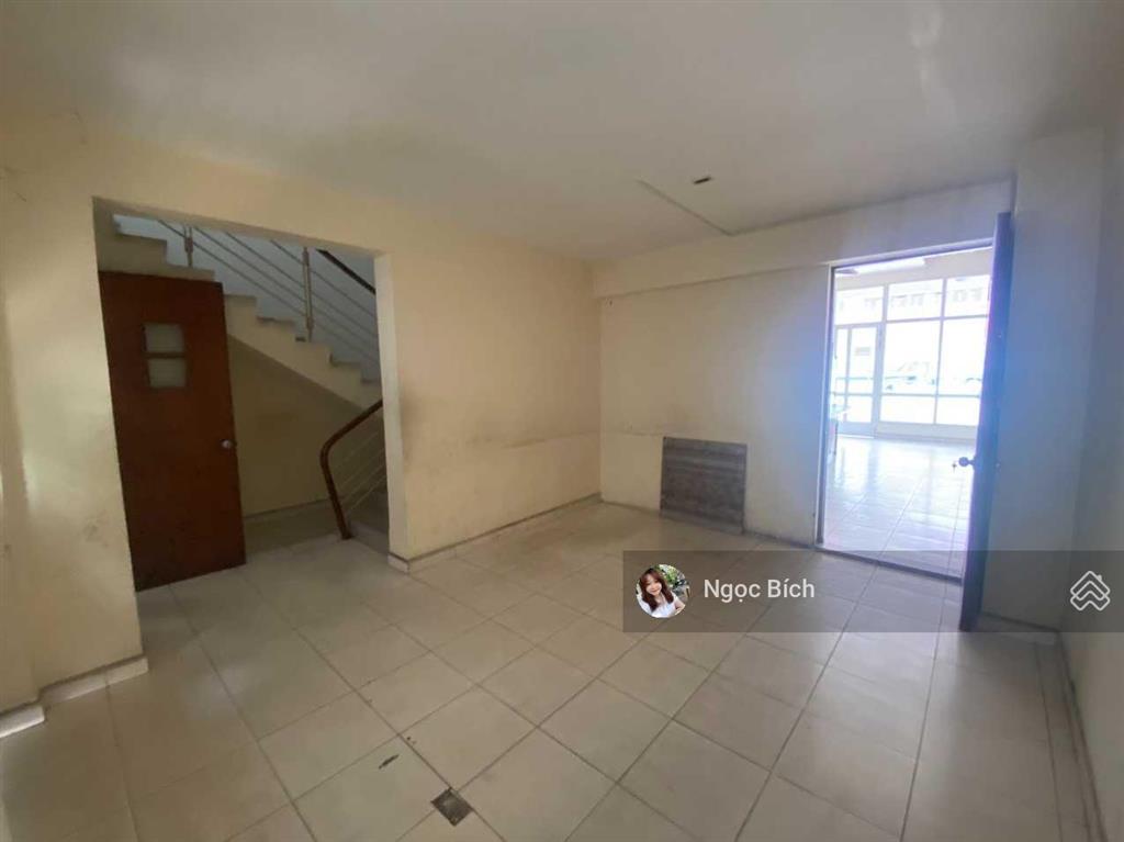 Cho thuê góc nhà phố nguyễn văn linh 45 triệu/tháng tốt nhất. diện tích 9*18.5m, gọi 0931 155 ***