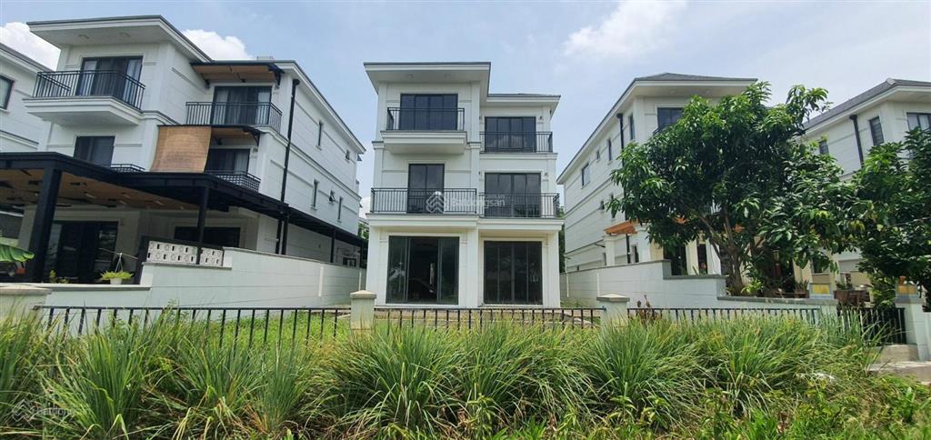 Cần bán đơn lập biệt thự nine south giá tốt  0931 155 *** còn 1 căn
