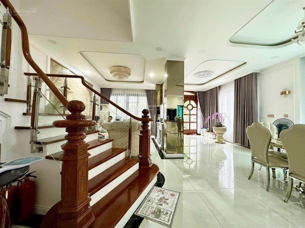 Bán biệt thự song lập mỹ hoàng giá tốt thị trường 79,5 tỷ, có hđt 80 triệu/tháng