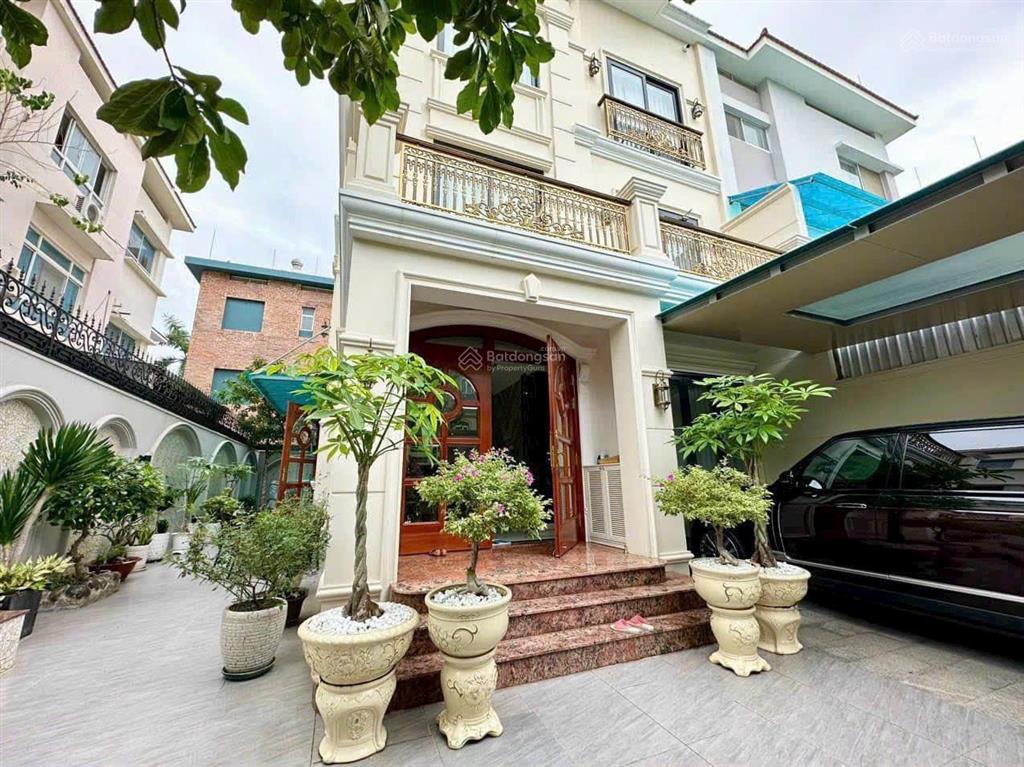 Bán biệt thự song lập mỹ hoàng giá tốt thị trường 79,5 tỷ, có hđt 80 triệu/tháng