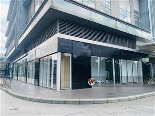Cho thuê shophouse, 100 triệu, 183.85m2 tại sunrise city, nguyễn hữu thọ, quận 7, tp.hcm