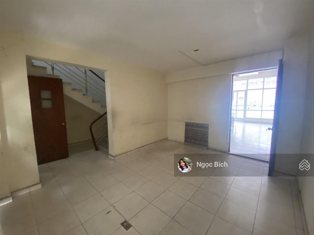 Bán nhà phố nguyễn văn linh, căn kế góc đang có hđt 45 triệu/ tháng. bán giá đầu tư  0931 155 ***