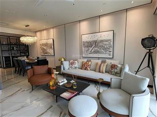 Cho thuê the galleria  metropole 4 phòng ngủ thang máy riêng tầng cao view sông cầu bason, bitexco