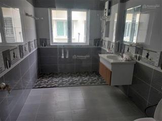 Cho thuê biệt thự ecolakes bến cát 6x20m, full nội thất cao cấp, giá 16tr/th