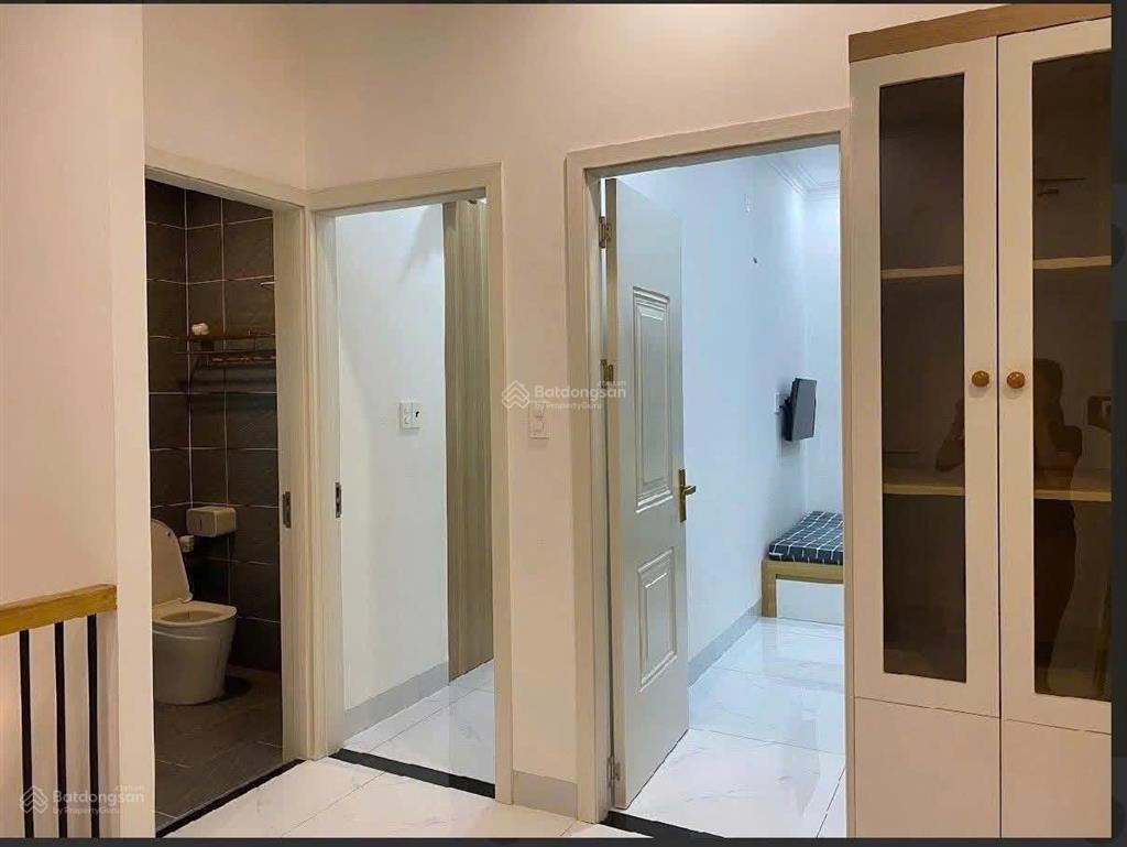 Cho thuê nhà phố vườn thiên đàng 2 ecolakes mỹ phước, bến cát mới tinh, 3pn full nội thất