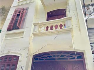 Nhà phạm huy thông 43m2, 4 tầng, ngõ 6m, 2 ô tô tránh, 2 thoáng, 50m ra hồ ngọc khánh giá 12.68 tỷ