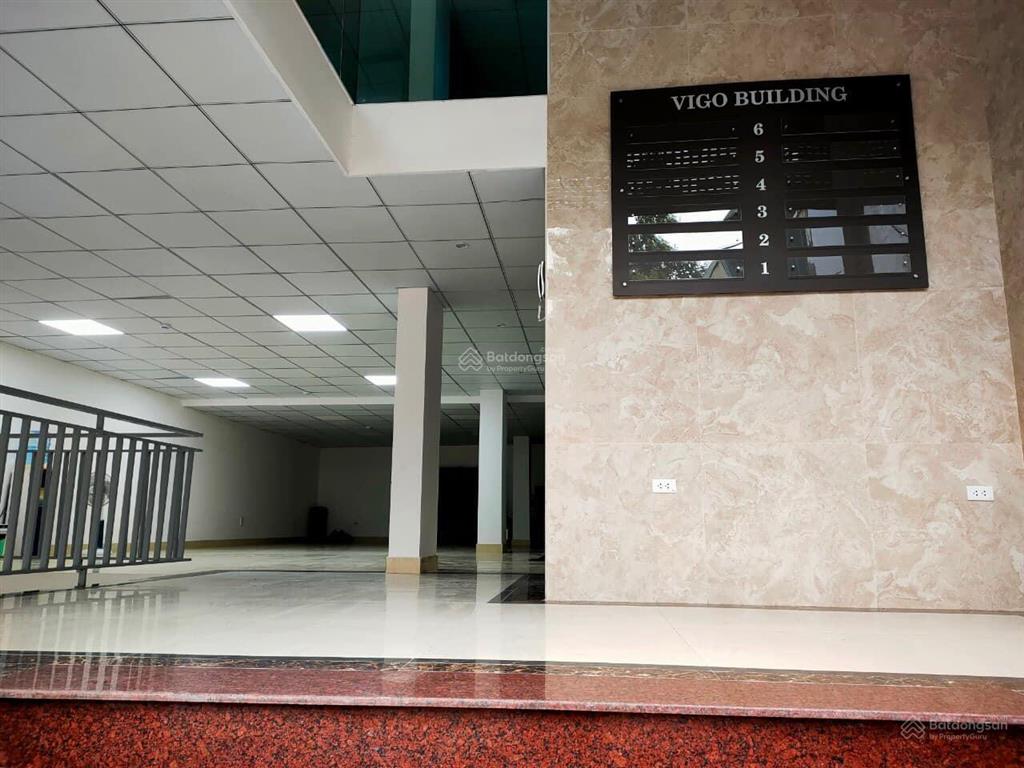 Nhà c4 mp vạn phúc  ba đình 160m2, mt 11m, căn góc 2 mặt phố, vỉa hè rộng 8m, gần đsq, 1 sổ 1 chủ