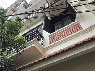 Nhà dân xây nguyên hồng phố 88m*5t, mt 5.5m, ô tô đỗ cửa, 2 thoáng, gần phố, về ở ngay giá 23.5 tỷ