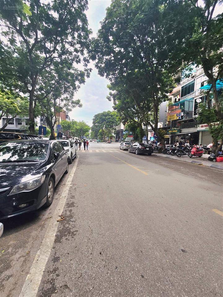 Nhà c4 mp vạn phúc 160m2, mt 11m, lô góc núi trúc kéo dài, gần đsq nhật, chờ quy hoạch, 1 sổ 1 chủ