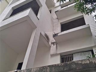 Cđt dự án lk thống nhất complex cần bán căn biệt thự góc cuối cùng thuộc dự án.  0913 535 ***