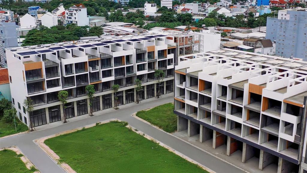 Nhà phố 2 mặt tiền đ. an dương vương, bình tân, 1 trệt 1 lửng 3 lầu, ngân hàng cho vay 70%
