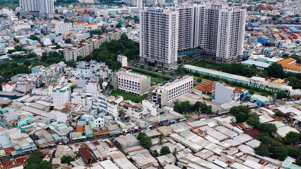 Nhà phố 2 mặt tiền đ. an dương vương, bình tân, 1 trệt 1 lửng 3 lầu, ngân hàng cho vay 70%