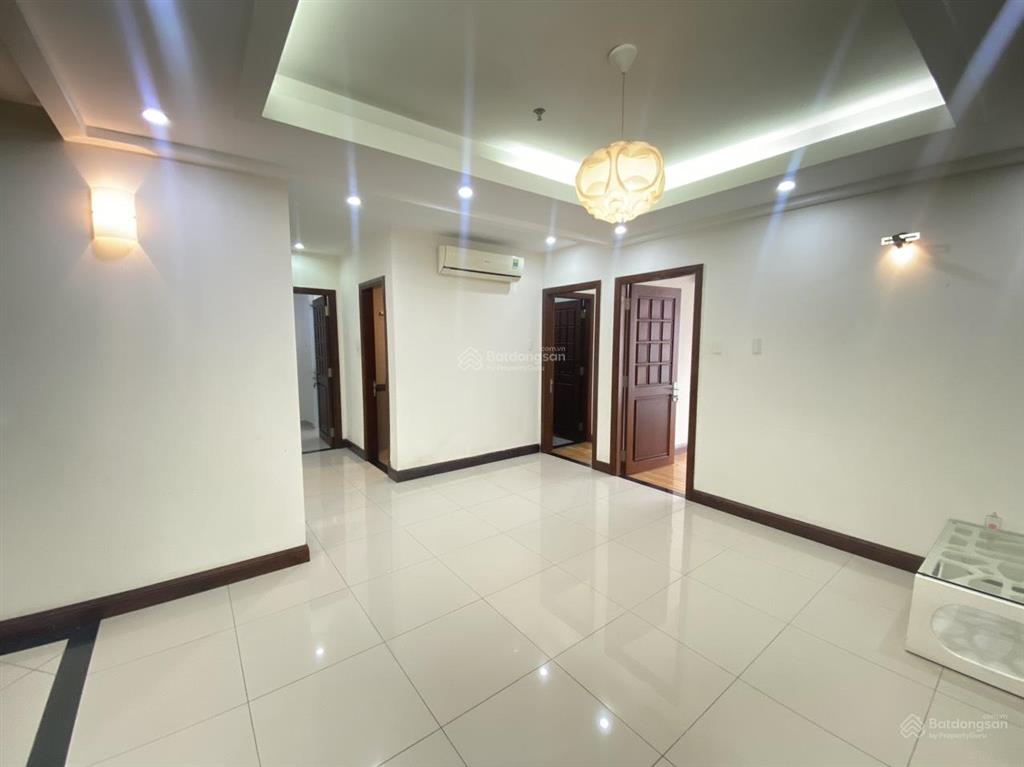Cần bán căn hộ him lam riverside 110m2 view đẹp, lầu trung giá 7.9tỷ có sổ hồng,  0937 781 ***