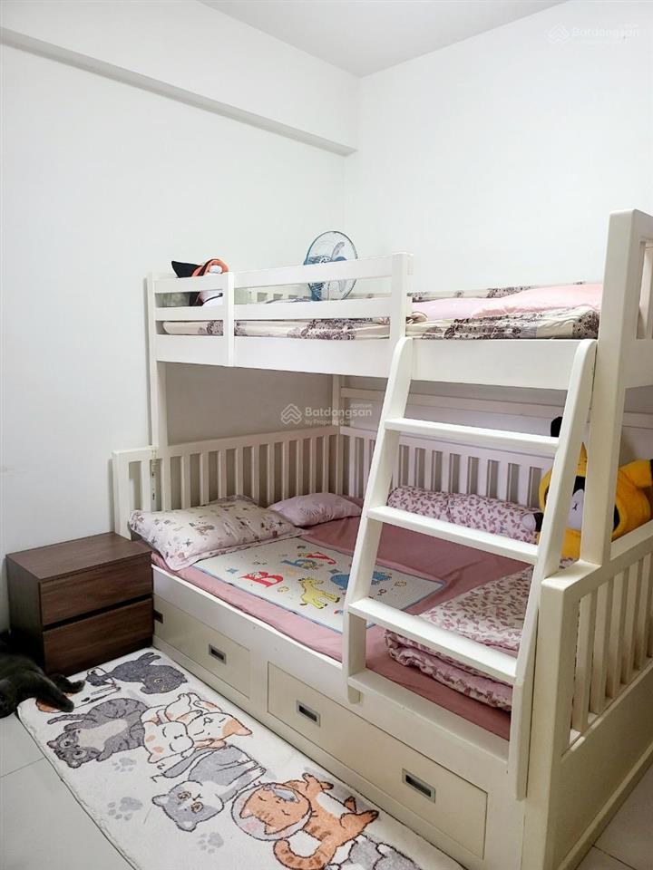 Cần bán gấp căn hộ 2pn 2wc chung cư the eastern 79m2 giá chỉ 3tỷ6 có sổ