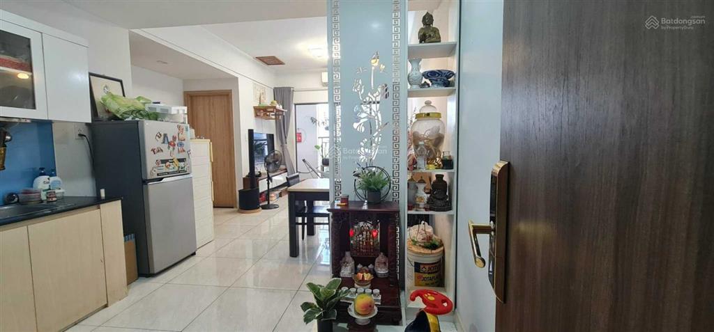 Cần bán gấp căn 1pn 49m2 có ban công chung cư thủ thiêm garden giá chỉ 2 tỷ 700