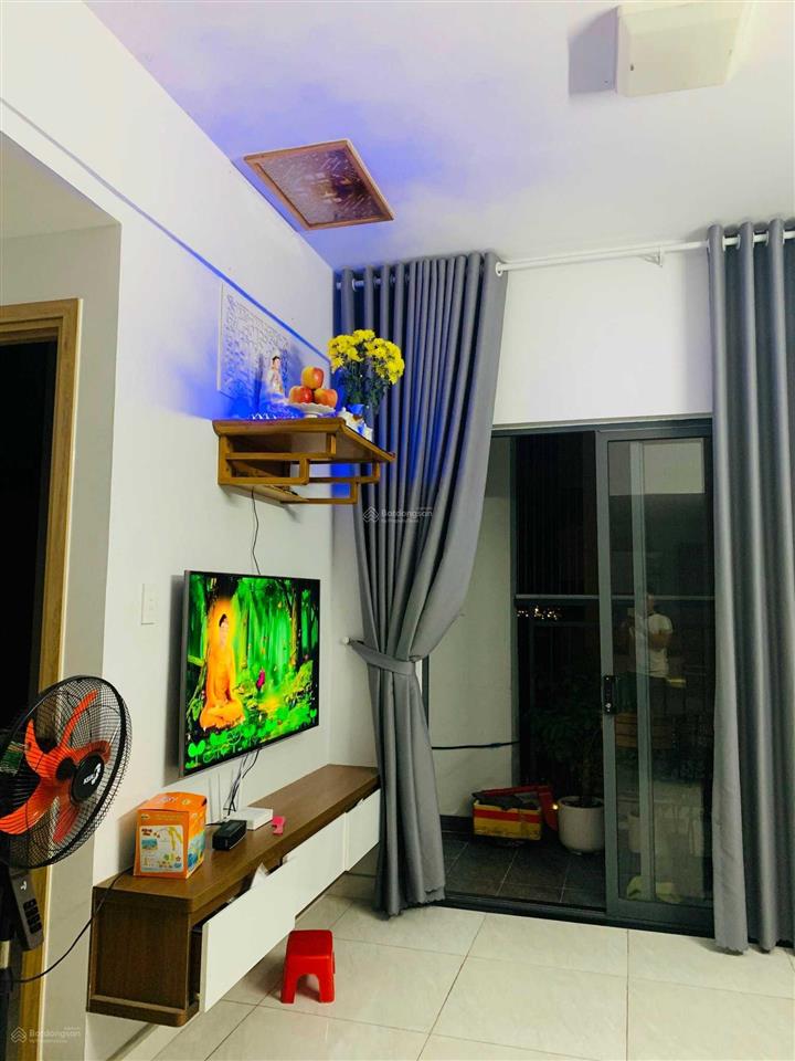 Cần bán gấp căn 1pn 49m2 có ban công chung cư thủ thiêm garden giá chỉ 2 tỷ 700