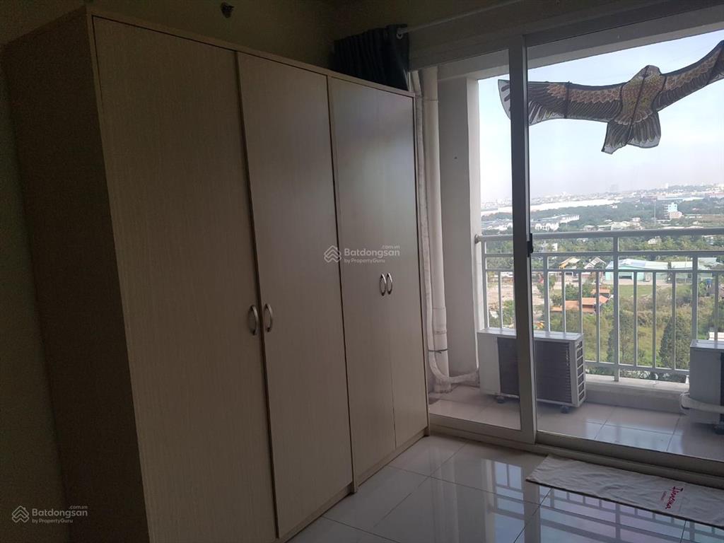 Bán gấp căn hộ 3pn góc 104m2 chung cư the eastern có ban công, giá chỉ 4,2 tỷ có sổ