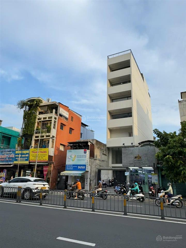 Bán nhà mặt tiền lý thái tổ p.1 q.10 dt 4 x 17m, 3 lầu