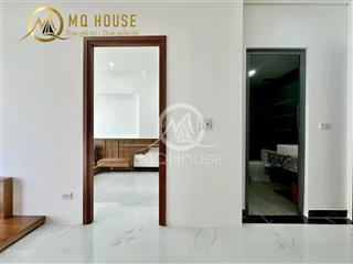 Siêu phẩm chdv 1 phòng ngủ 55m2 có ban công ngay mặt tiền nguyễn xí quận bình thạnh