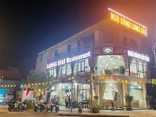 Bán nhà hàng 3 tầng góc ngã tư trung tâm biển hải tiến