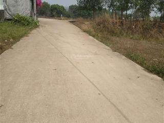 Hot 216m2 đất gần đ. 60m (đ. võ chí công) kcn giang điền