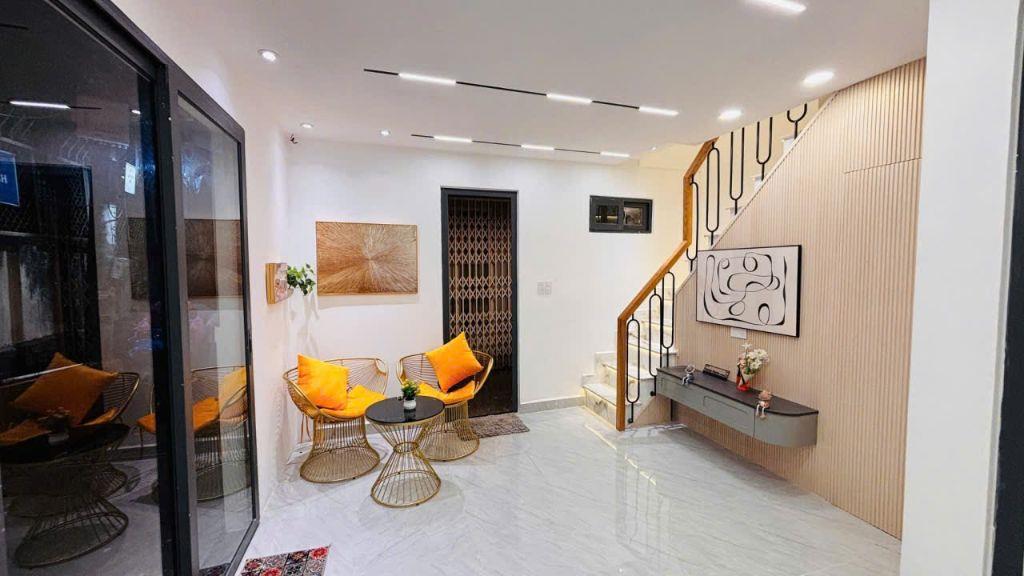 Bán Nhà đường Cô Giang, Phường 2, quận Phú Nhuận, 30m2. 2 Tầng, 3PN có PN Trệt. Nhỉnh 4Tỷ