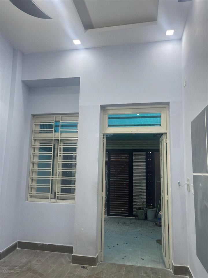 Cho thuê nhà nguyên căn 2pn 2wc 80m2 sân rồng thoải mái đường 15 p. linh xuân thủ đức