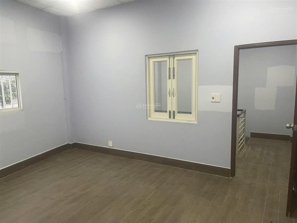 Cho thuê nhà nguyên căn 2pn 2wc 80m2 sân rồng thoải mái đường 15 p. linh xuân thủ đức