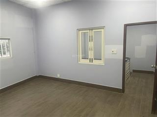 Cho thuê nhà nguyên căn 2pn 2wc 80m2 sân rồng thoải mái đường 15 p. linh xuân thủ đức