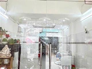 Bán nhà mt chợ hồ trọng quý quận 6 ( 3.5x16m) 5 tâng mới tinh chỉ 9.99 tỷ
