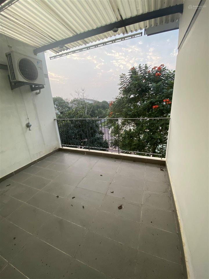 Năng hải villas  cho thuê siêu phẩm mặt hồ vinhomes thăng long, 256m2, giá từ 14tr, 0973 931 ***