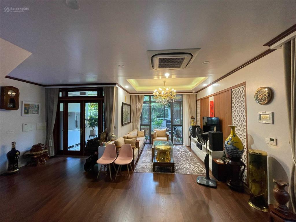 Năng hải villas  bán nhanh biệt thự mặt hồ vinhomes thăng long cực vip 233,3m2 full nội thất 48 tỷ