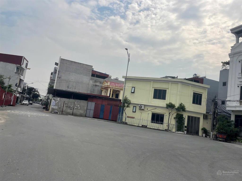 Bán đất mặt tiền đường hàng tổng, quận hải an