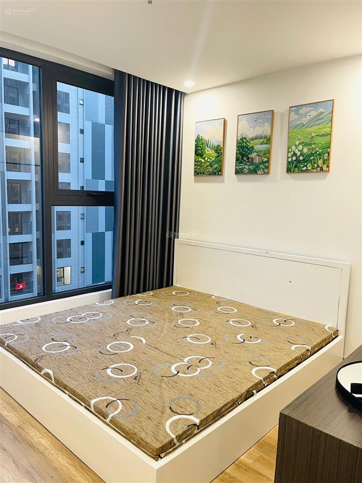 Chuyển công việc chủ bán căn hộ 2pn 73m full nội thất tại the wisteria