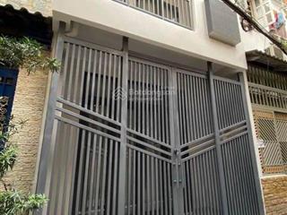 Hàng hiếm nhà 2 tầng, shr, 2pn, 2 toilet, 1 phòng thờ, tỉnh lộ 10, quận bình tân