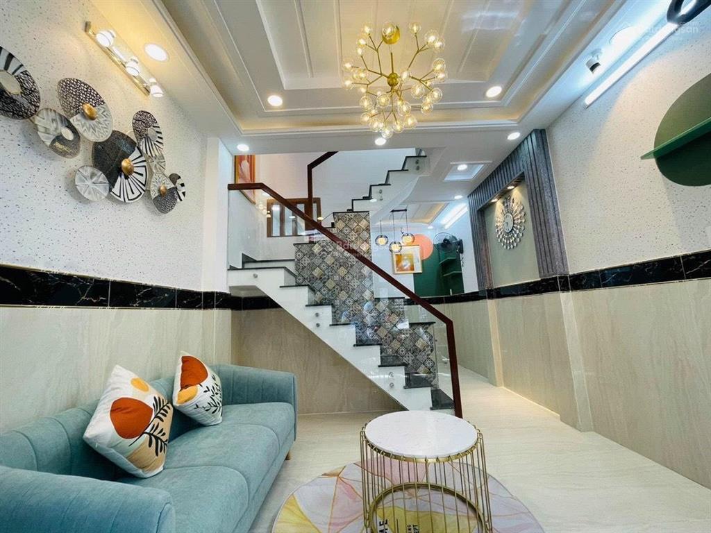 Bán nhà gần chợ liên khu 5  6, nhà mới 100%, vào ở liền, quận bình tân