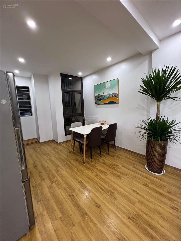 Căn hộ 63m2 kđt mỹ đình 1 đường nguyễn cơ thạch