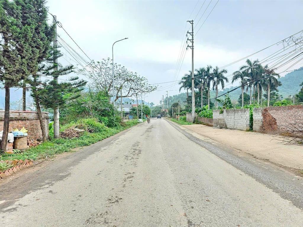 Bán đất 269m2, mặt tiền 8m trong khu vệ tinh hoà lạc, gần khu xanh villas, đại học quốc gia