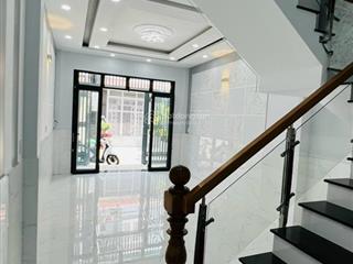 (chỉ cho 1 nữ thuê) phòng trong nhà nguyên căn giá 2 triệu 2
