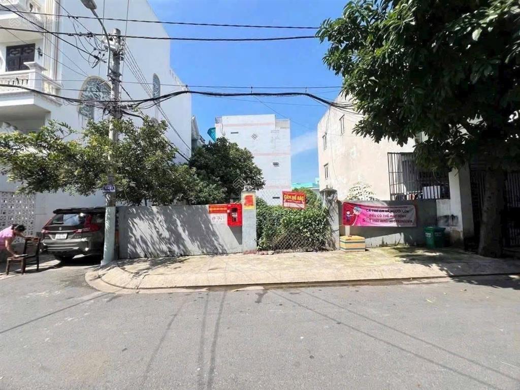 Bán lô đất góc hai mặt tiền xây tự do có thể kd buôn bán giá hời