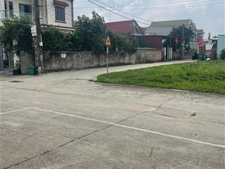 Bắc thượng, quang tiến, đường bìa làng rộng 8 mét oto tránh , 2,75 tỷ, bán đất 60m2 .