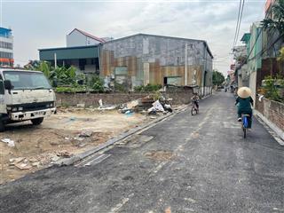 Bán đất bắc hồng  80m , chưa đến 6 tỷ đường oto đỗ trước cửa, mặt tiền hơn 6 mét đất vuông vắn