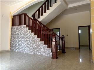 Bán 3 tầng tại bắc hồng  đông anh, 76 mét , mặt tiền hơn 6 mét, đường oto vào, giá chỉ hơn 3 tỷ