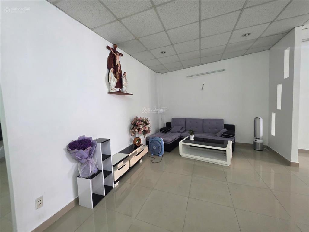 Full nội thất  2 tầng 2pn2wc  gần etown cộng hoà  aeon  nhà ga t3  đh công thương