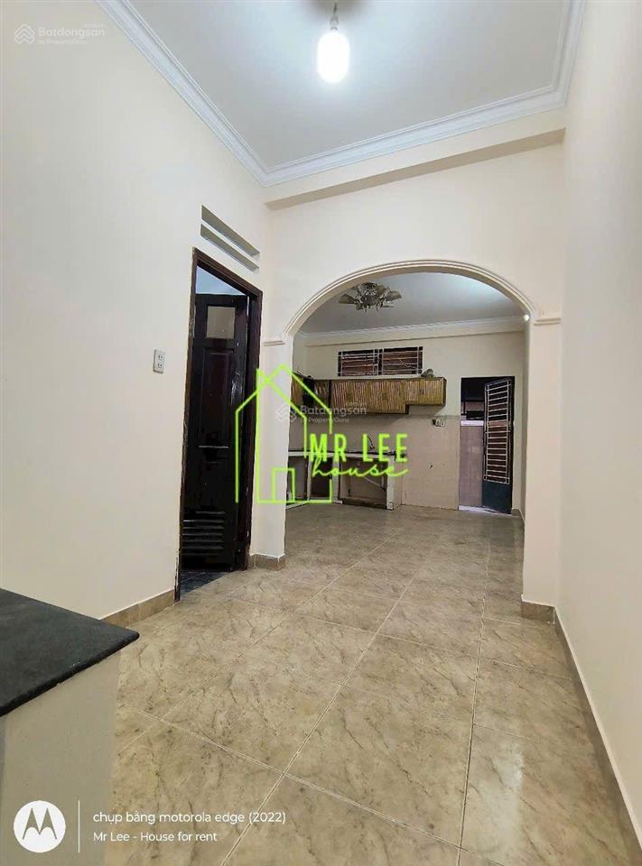 Xe tải đậu cửa  xe hơi vào nhà  giáp tân bình  etown  nhà ga t3  3 tầng 4pn  3wc