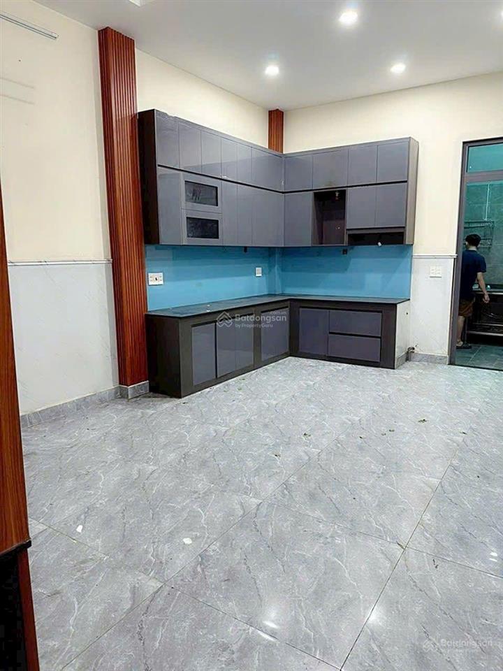 4pn5wc  4 tầng  gần aeon tân phú  kcn tân bình