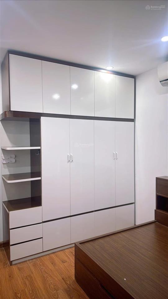 Chính chủ bán gấp căn 2n2vs toà gemek2 mặt đường lê trọng tấn, 66m2 sử dụng, sẵn sổ, nội thất full