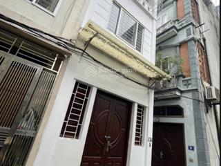 Bán nhà riêng 3 tầng  chính chủ, vị trí đẹp tại long biên, hà nội