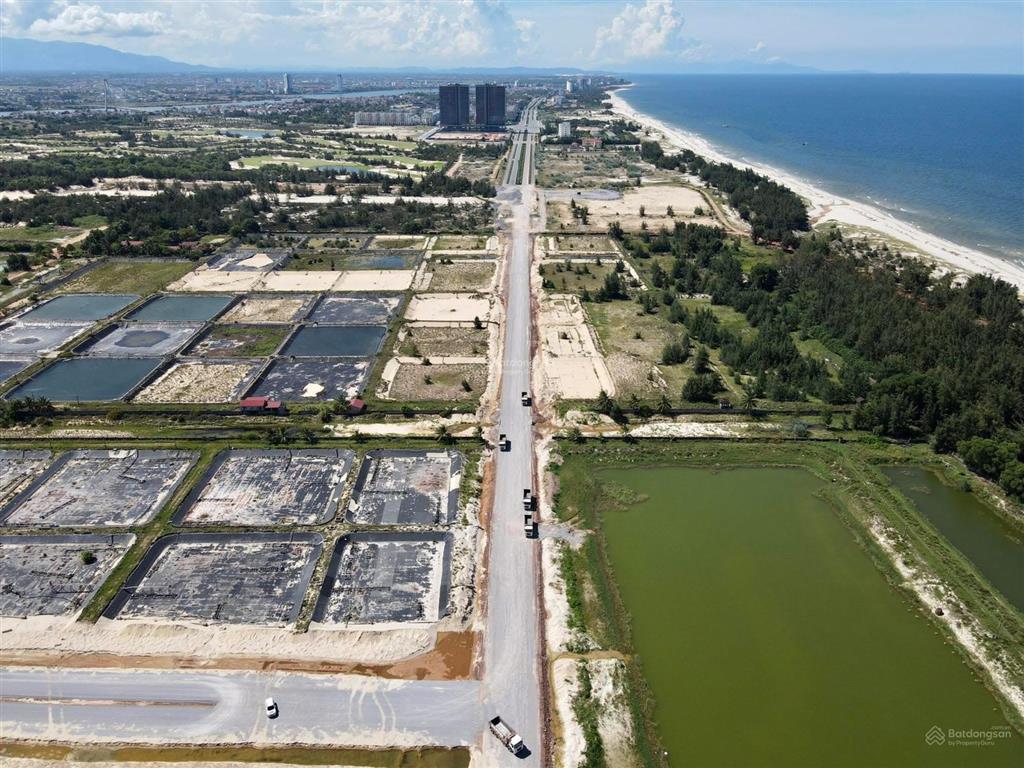 Cách biển chỉ 800m  rẻ chưa từng c  hạ tầng đồng bộ  dt 300  500 m2 full đất ở chỉ 5  6 tr/m2